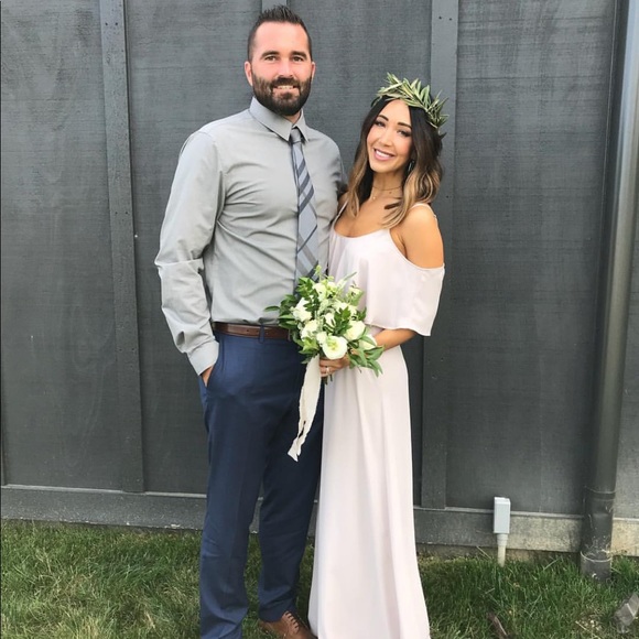 Show me your Mumu open shoulder maxi - Picture 1 of 3